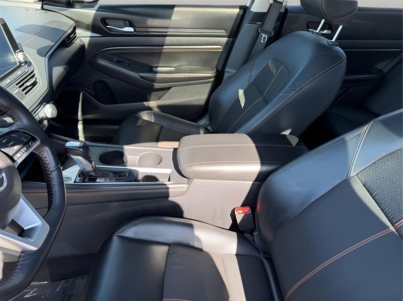 Nissan Altima VC-T SR 2020