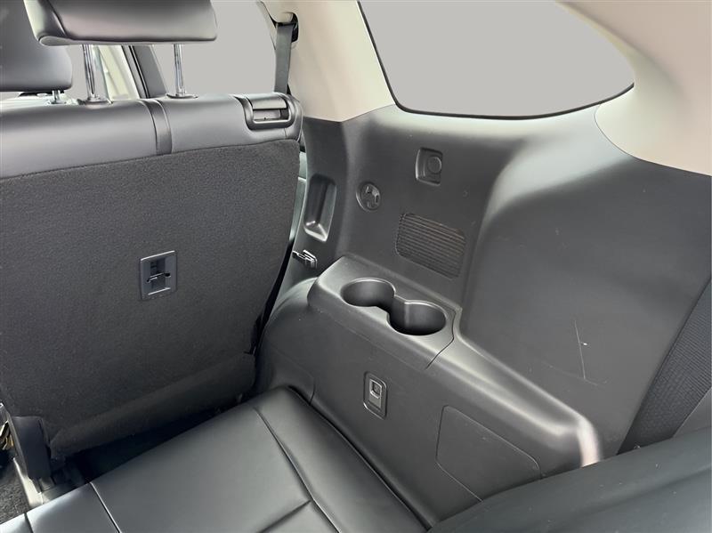 Toyota Highlander XLE FWD V6 2021