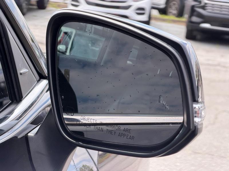 Toyota Highlander XLE FWD V6 2021