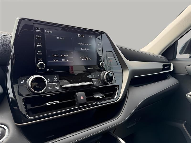 Toyota Highlander XLE FWD V6 2021