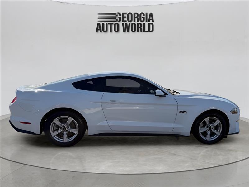 Ford Mustang EcoBoost Coupe 2020
