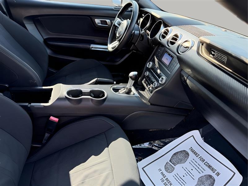 Ford Mustang EcoBoost Coupe 2020