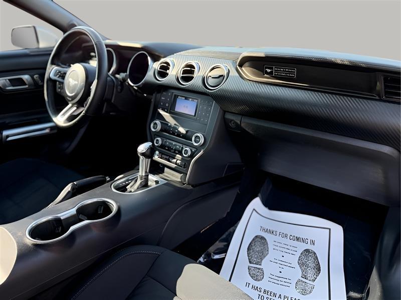 Ford Mustang EcoBoost Coupe 2020