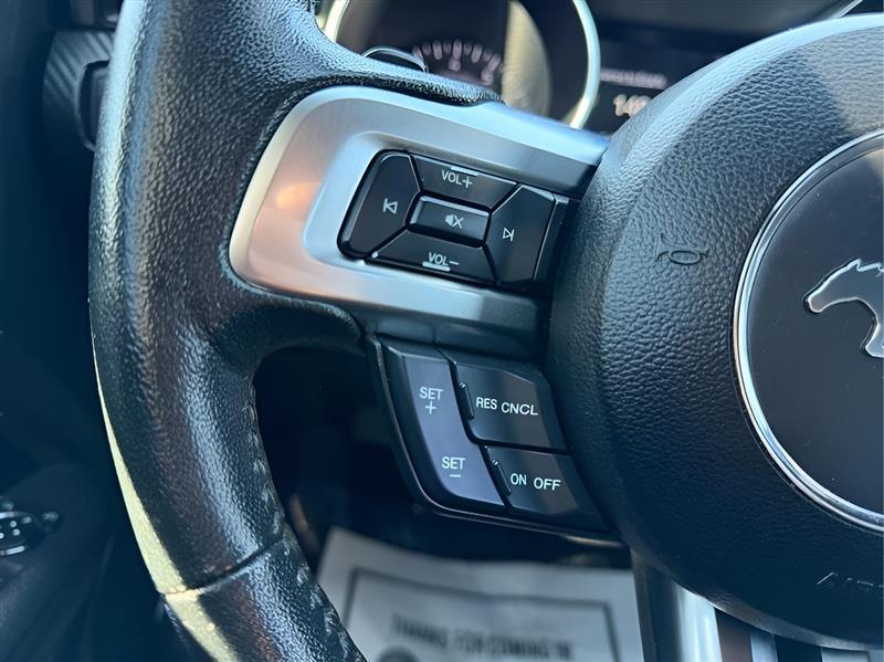 Ford Mustang EcoBoost Coupe 2020