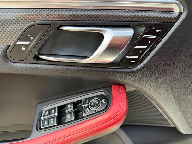 Porsche Macan S 2016