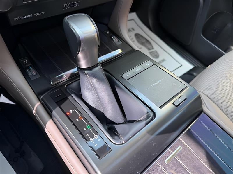 Lexus GX 460 4WD 4dr Premium 2022