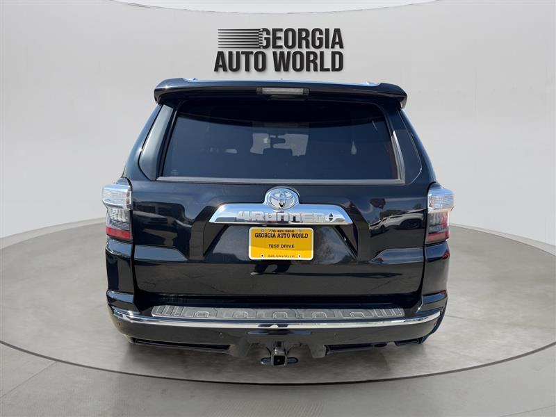 Toyota 4Runner Limited 2WD V6 2017