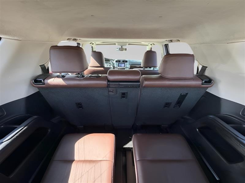 Toyota 4Runner Limited 2WD V6 2017