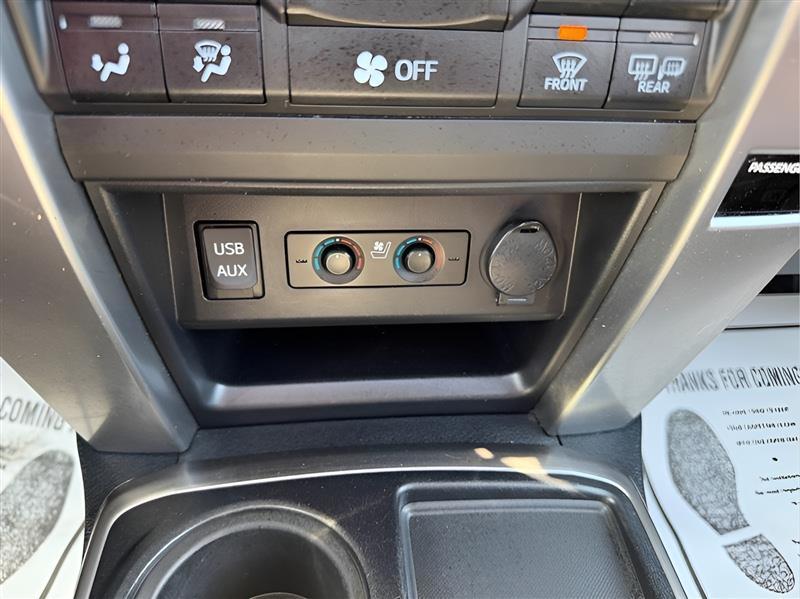 Toyota 4Runner Limited 2WD V6 2017