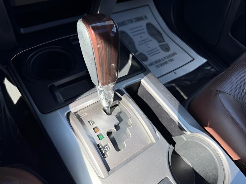 Toyota 4Runner Limited 2WD V6 2017