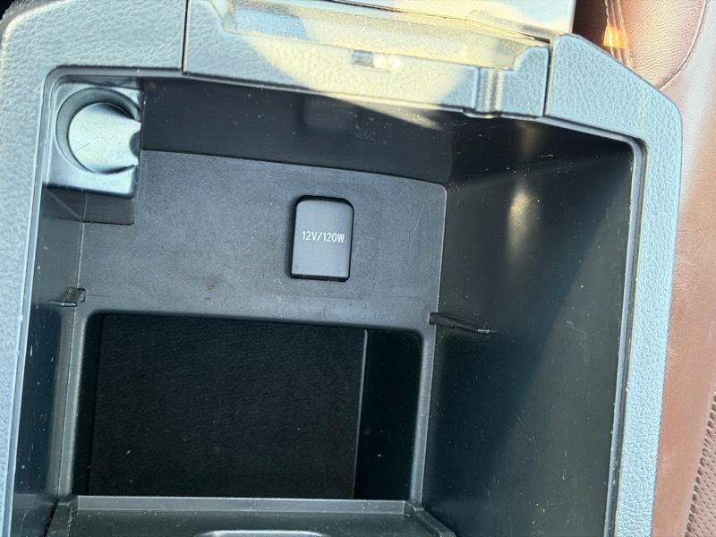 Toyota 4Runner Limited 2WD V6 2017