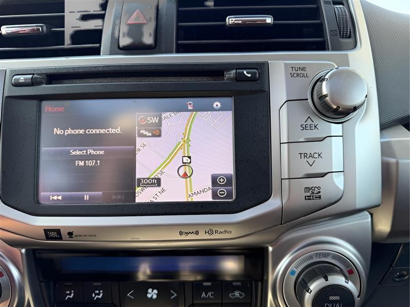 Toyota 4Runner Limited 2WD V6 2017