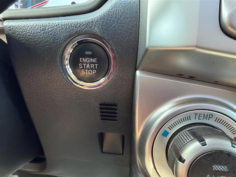 Toyota 4Runner Limited 2WD V6 2017