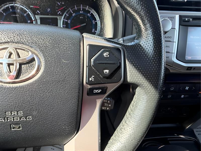 Toyota 4Runner Limited 2WD V6 2017