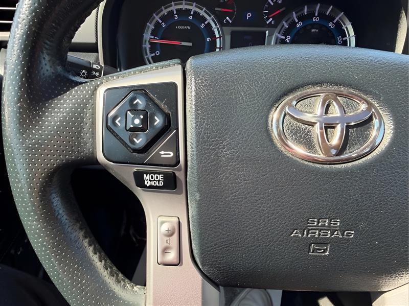 Toyota 4Runner Limited 2WD V6 2017