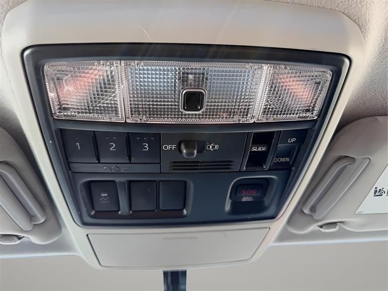 Toyota 4Runner Limited 2WD V6 2017