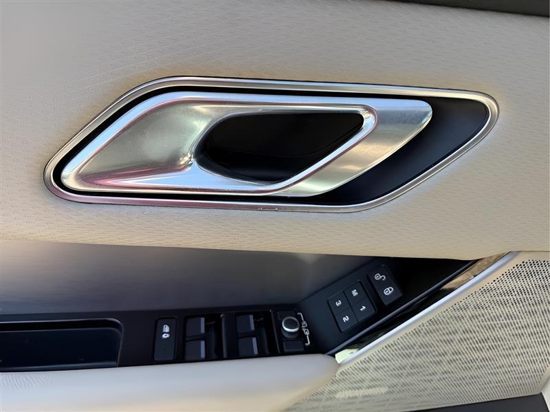 Land Rover Range Rover Velar R-Dynamic SE 2018