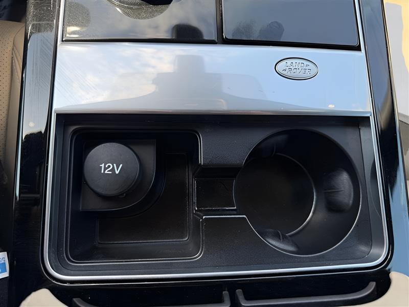 Land Rover Range Rover Velar R-Dynamic SE 2018