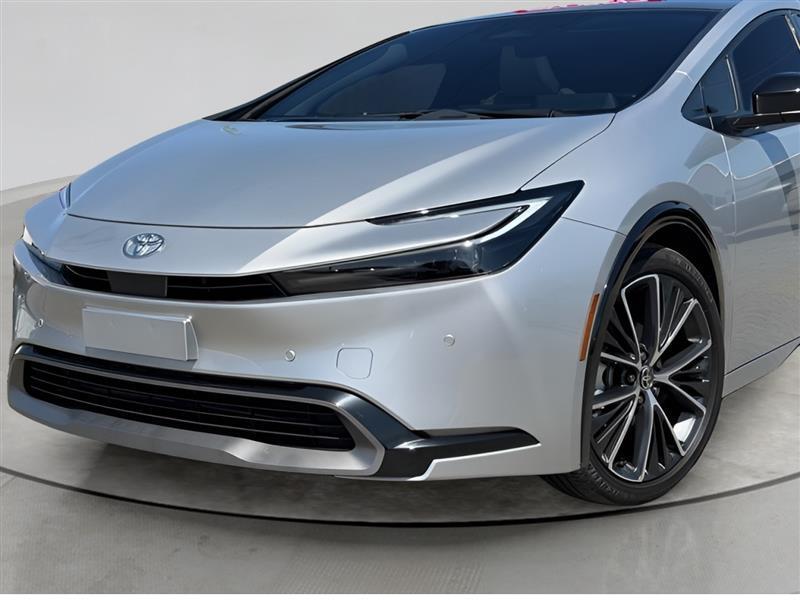 Toyota Prius XLE 2024
