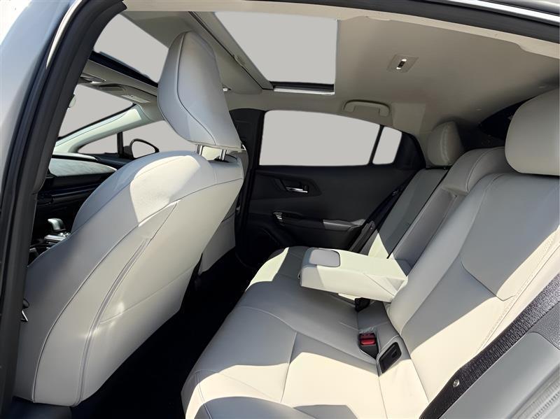 Toyota Prius XLE 2024