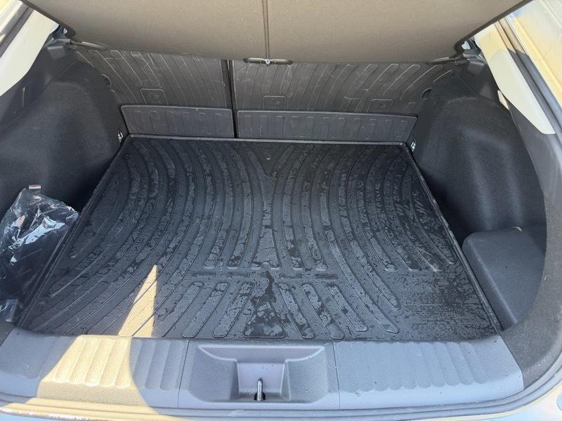 Toyota Prius XLE 2024