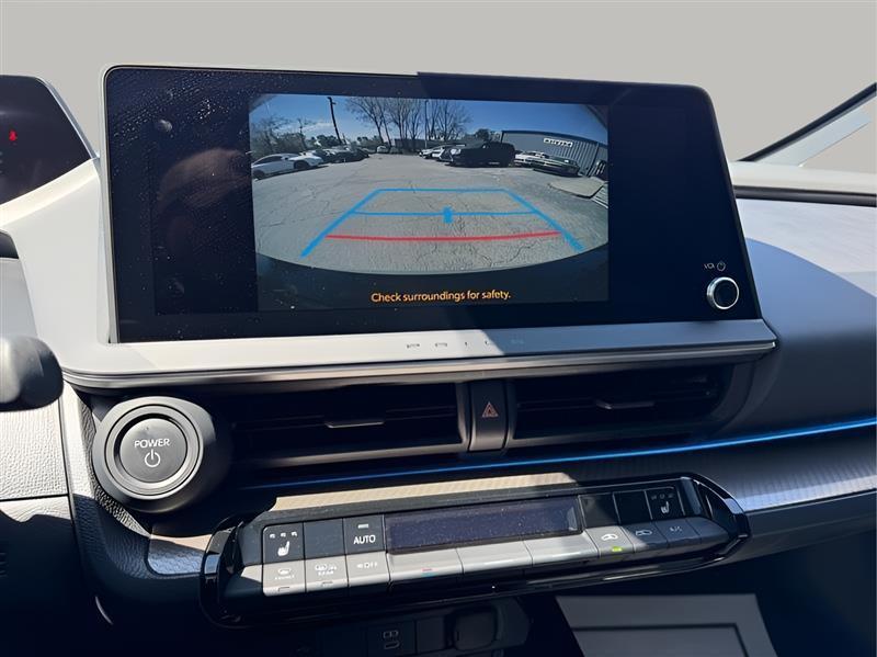 Toyota Prius XLE 2024
