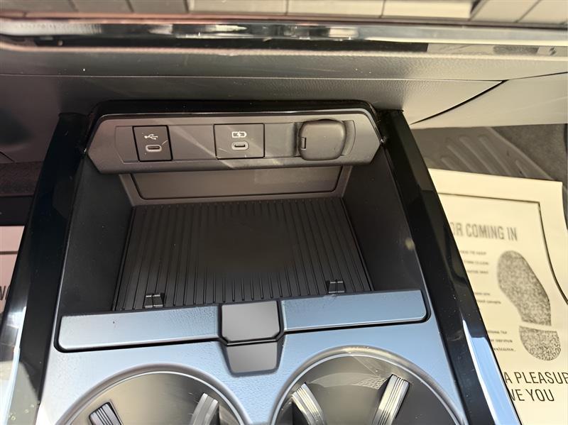 Toyota Prius XLE 2024