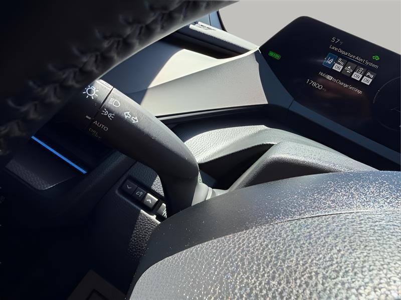 Toyota Prius XLE 2024