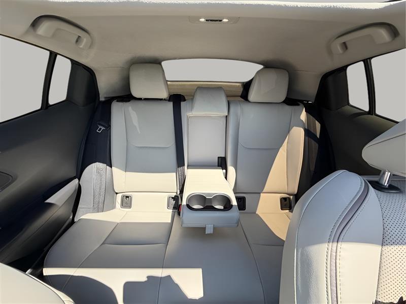 Toyota Prius XLE 2024