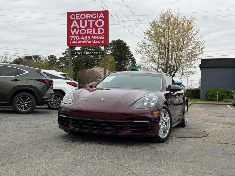 2018 Porsche Panamera Base