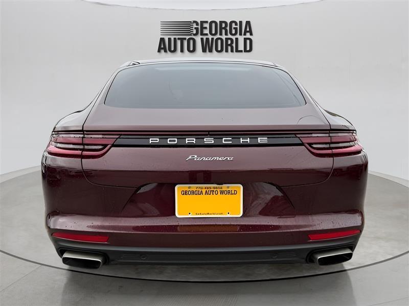 Porsche Panamera 4 2018