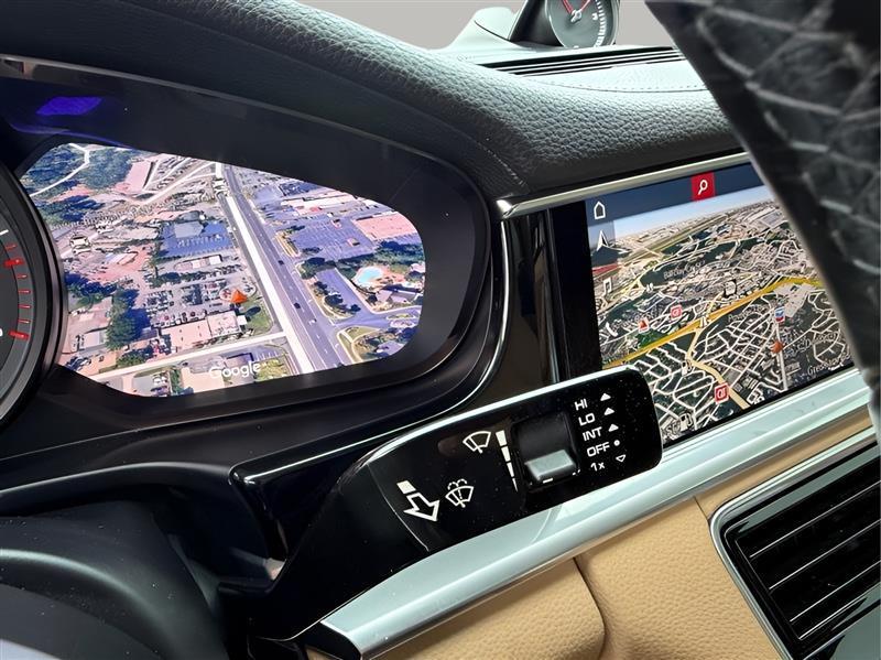 Porsche Panamera 4 2018