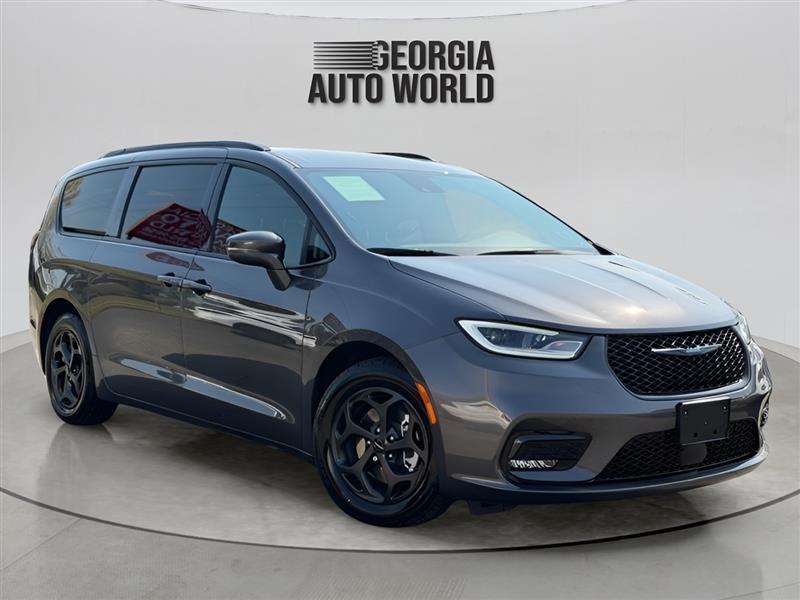 Chrysler Pacifica Hybrid Touring 2021