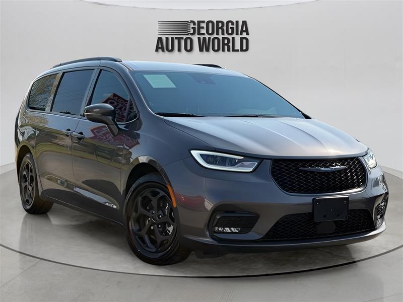 Chrysler Pacifica Hybrid Touring 2021
