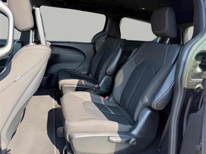 Chrysler Pacifica Hybrid Touring 2021