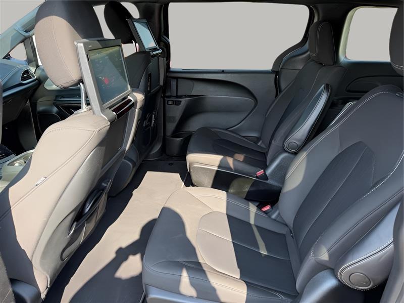 Chrysler Pacifica Hybrid Touring 2021