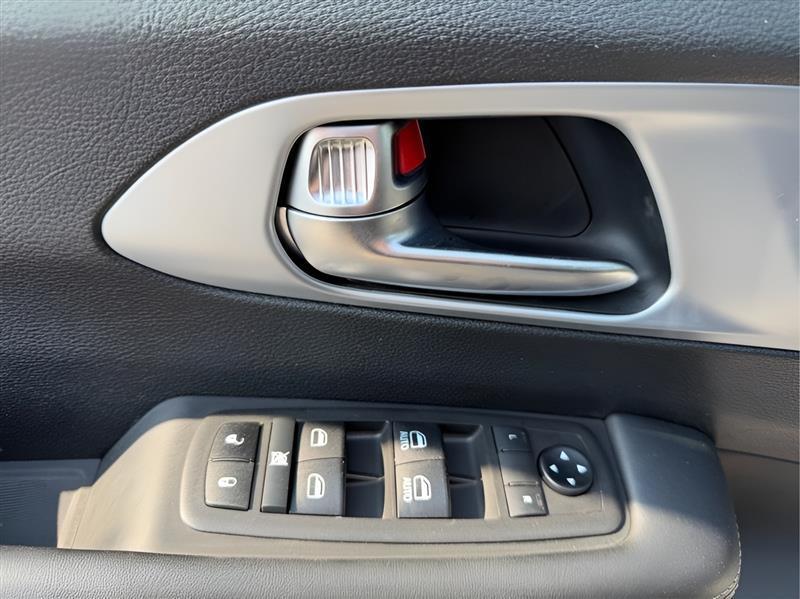 Chrysler Pacifica Hybrid Touring 2021