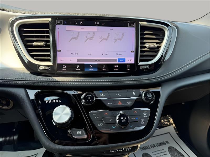 Chrysler Pacifica Hybrid Touring 2021