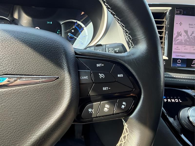 Chrysler Pacifica Hybrid Touring 2021