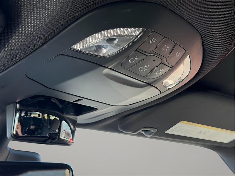 Chrysler Pacifica Hybrid Touring 2021