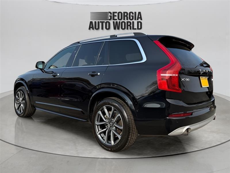 Volvo XC90 T5 Momentum 2018