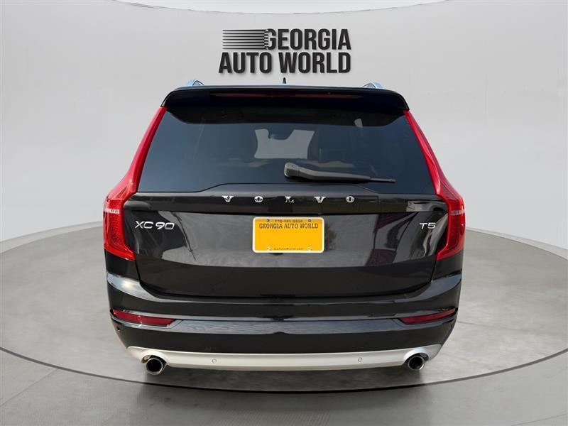 Volvo XC90 T5 Momentum 2018