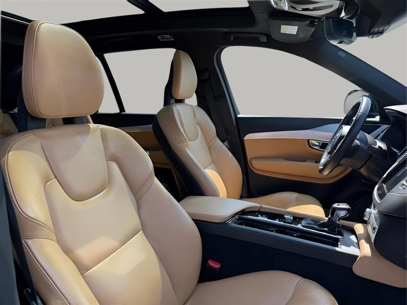 Volvo XC90 T5 Momentum 2018