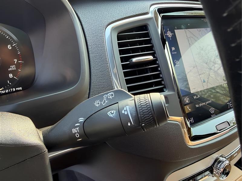 Volvo XC90 T5 Momentum 2018