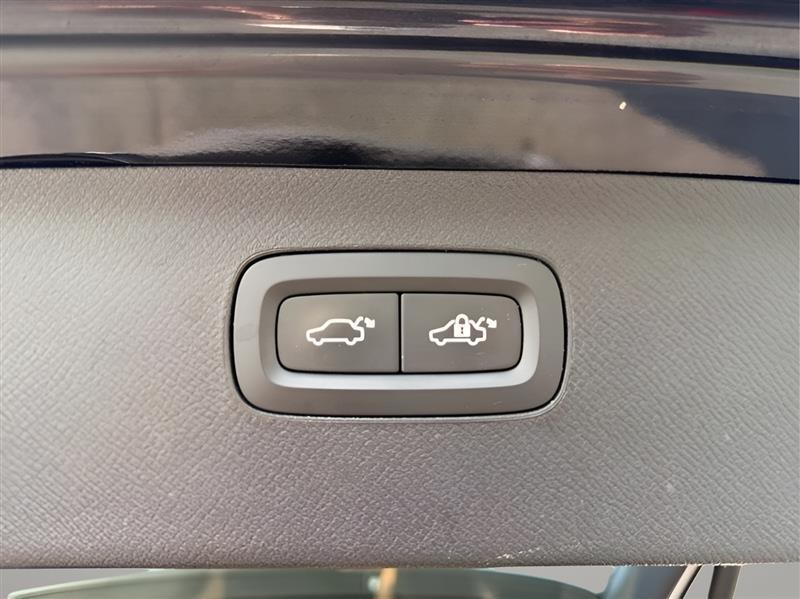 Volvo XC90 T5 Momentum 2018