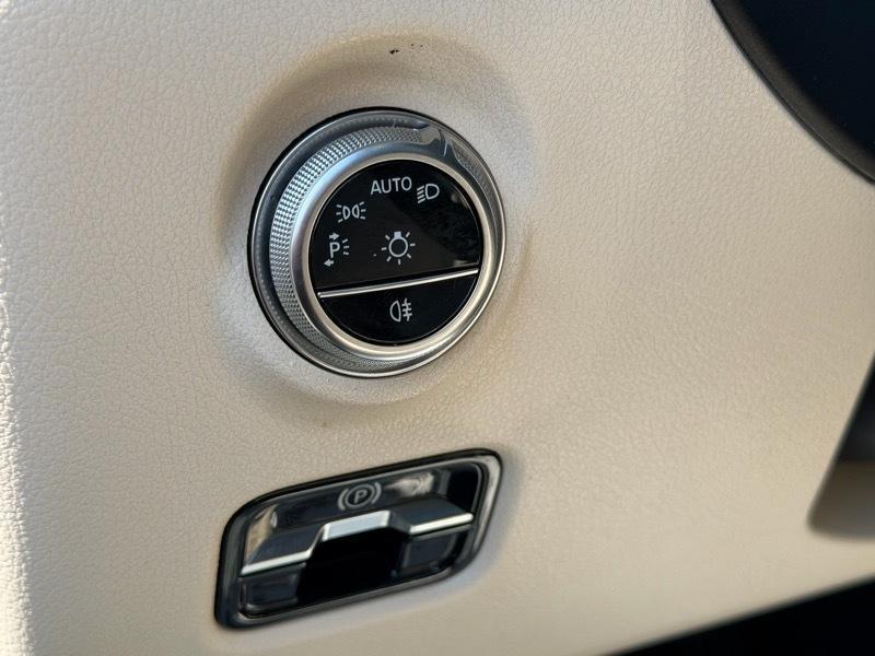 Mercedes-Benz C-Class C300 Sedan 2022