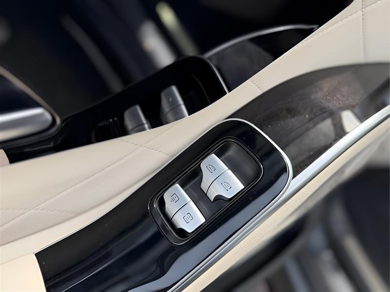 Mercedes-Benz S-Class S580 4MATIC 2023