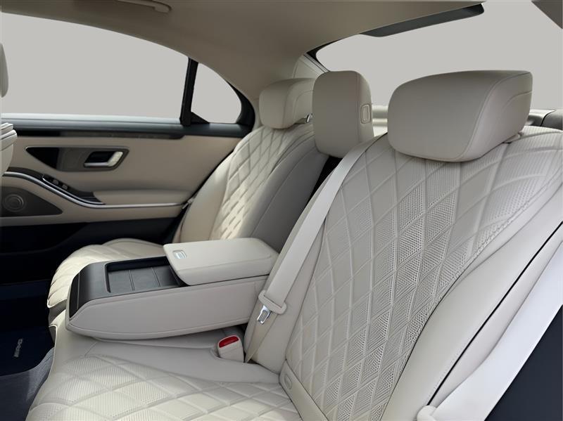 Mercedes-Benz S-Class S580 4MATIC 2023