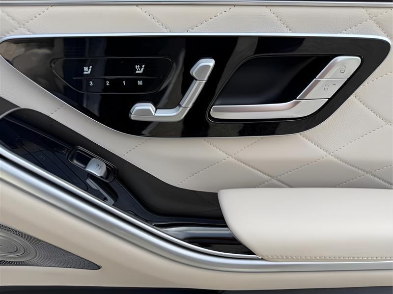 Mercedes-Benz S-Class S580 4MATIC 2023