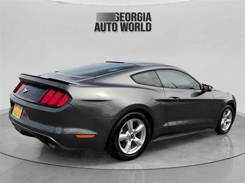 Ford Mustang EcoBoost Coupe 2015